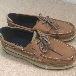 Boys tan Sperry Topsiders